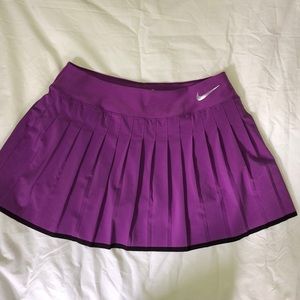 Purple pleated Nike tennis skirt/skort Medium